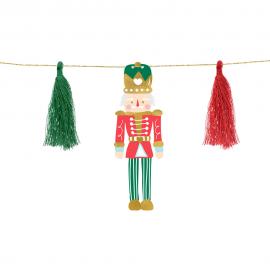 Girlang Nutcracker DIY