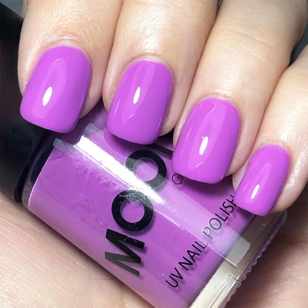 Moon Glow Neon UV Nagellack Pastell Lila