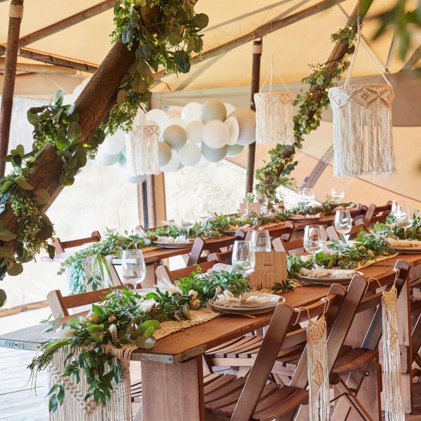 Vxtgirlang med Belysning Botanical Wedding