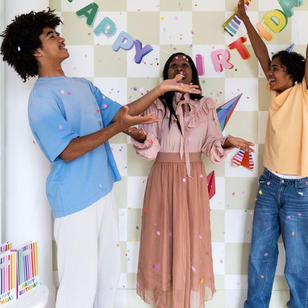 Konfetti Dots Flerfärgad 300-pack