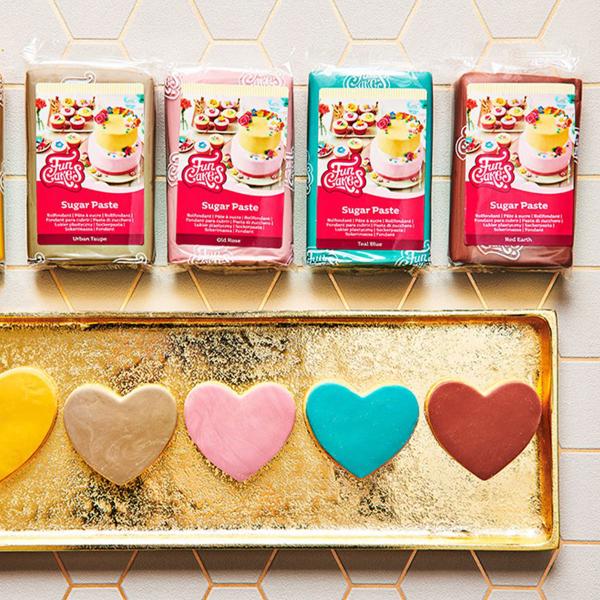 Sockerpasta Röd Jord 250g