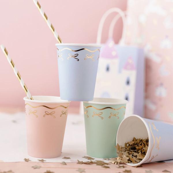 Pappersmuggar Pastell med Guldrosetter 6-pack