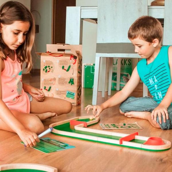 Minigolf Brädspel +100 Banor