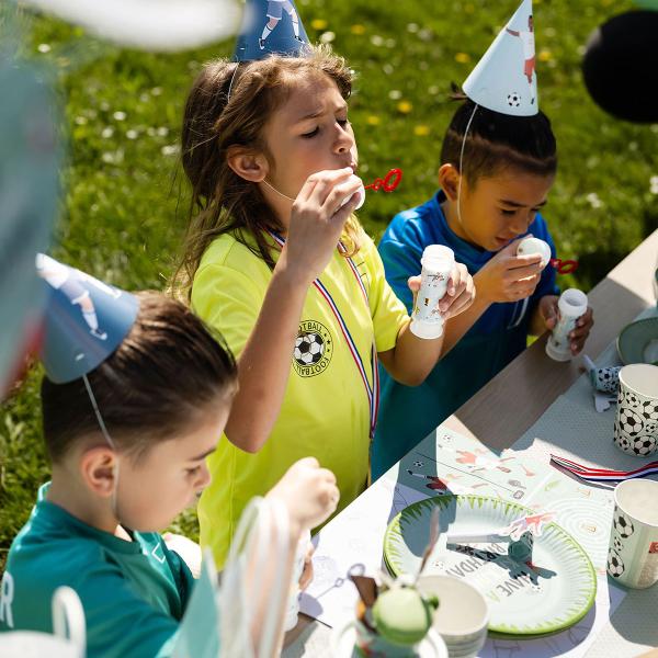 Papperstallrikar Fotbollskalas 8-pack