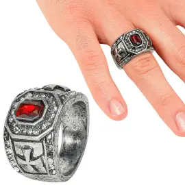 Gotisk Ring med Strass & Sten