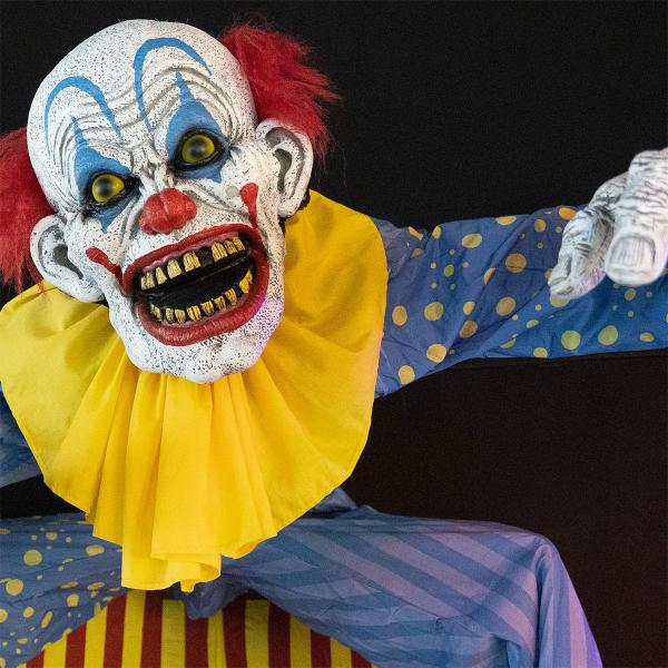Animerad Entré med Clown Prop