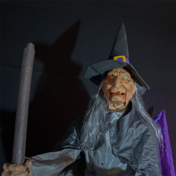 Animerad Flygande Häxa Prop 310 cm