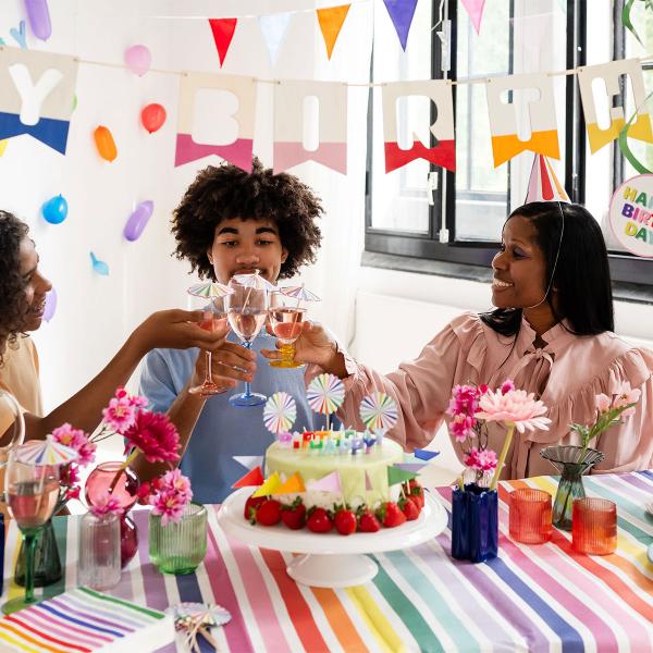 Bokstavsljus Happy Birthday Stripetastic