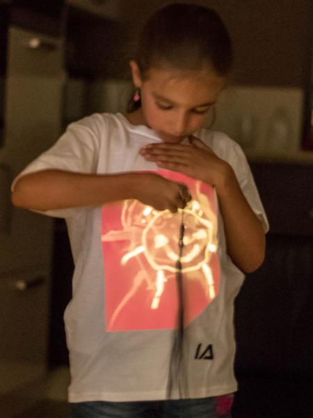 Självlysande T-shirt Barn Rosa och Vit