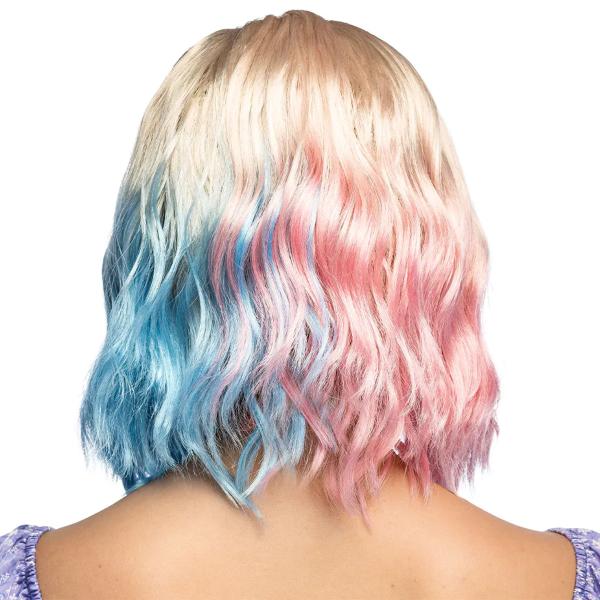 Trefärgad Vågig Peruk
