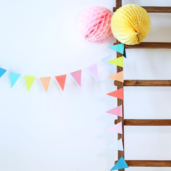 Flaggirlang Pastell Liten