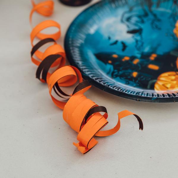 Svart/Orange Serpentin