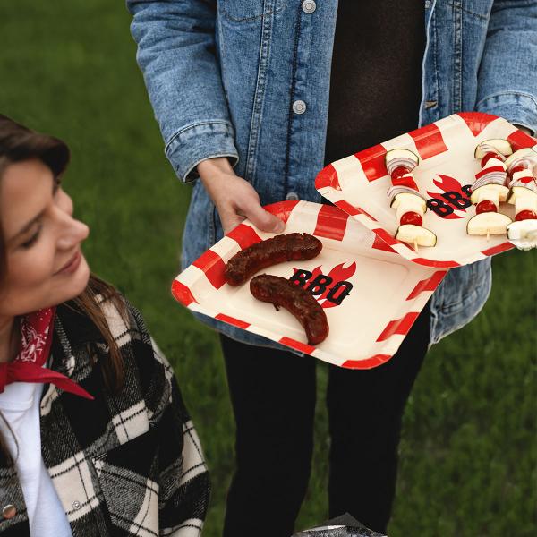 Kvadratiska Papperstallrikar BBQ 6-pack