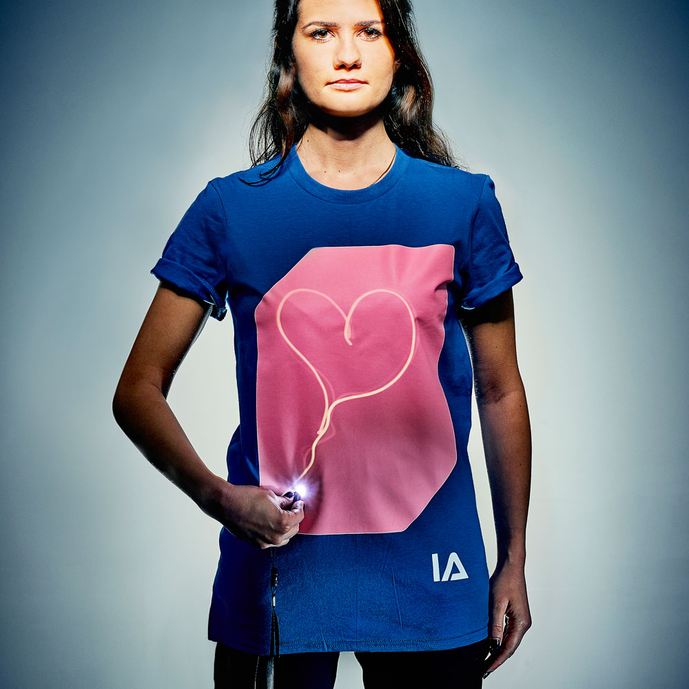 Läs mer om Självlysande T-shirt Blå och Rosa