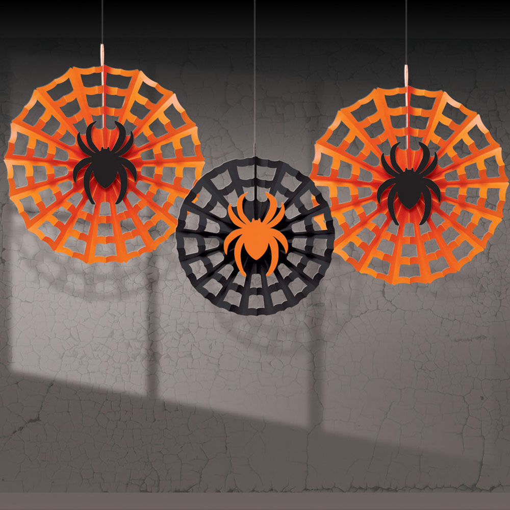 Läs mer om Spindelnäts Dekorationer med Spindlar