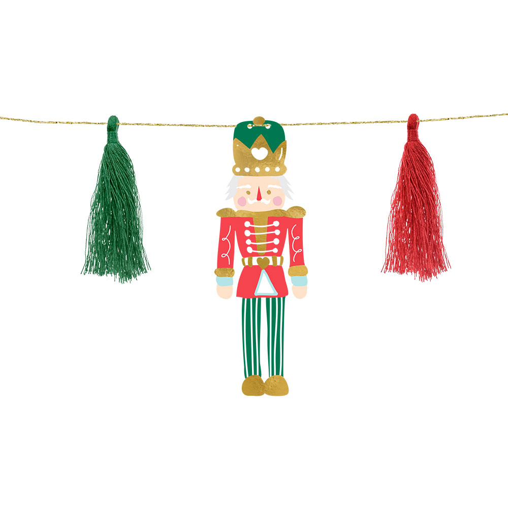 Girlang Nutcracker DIY