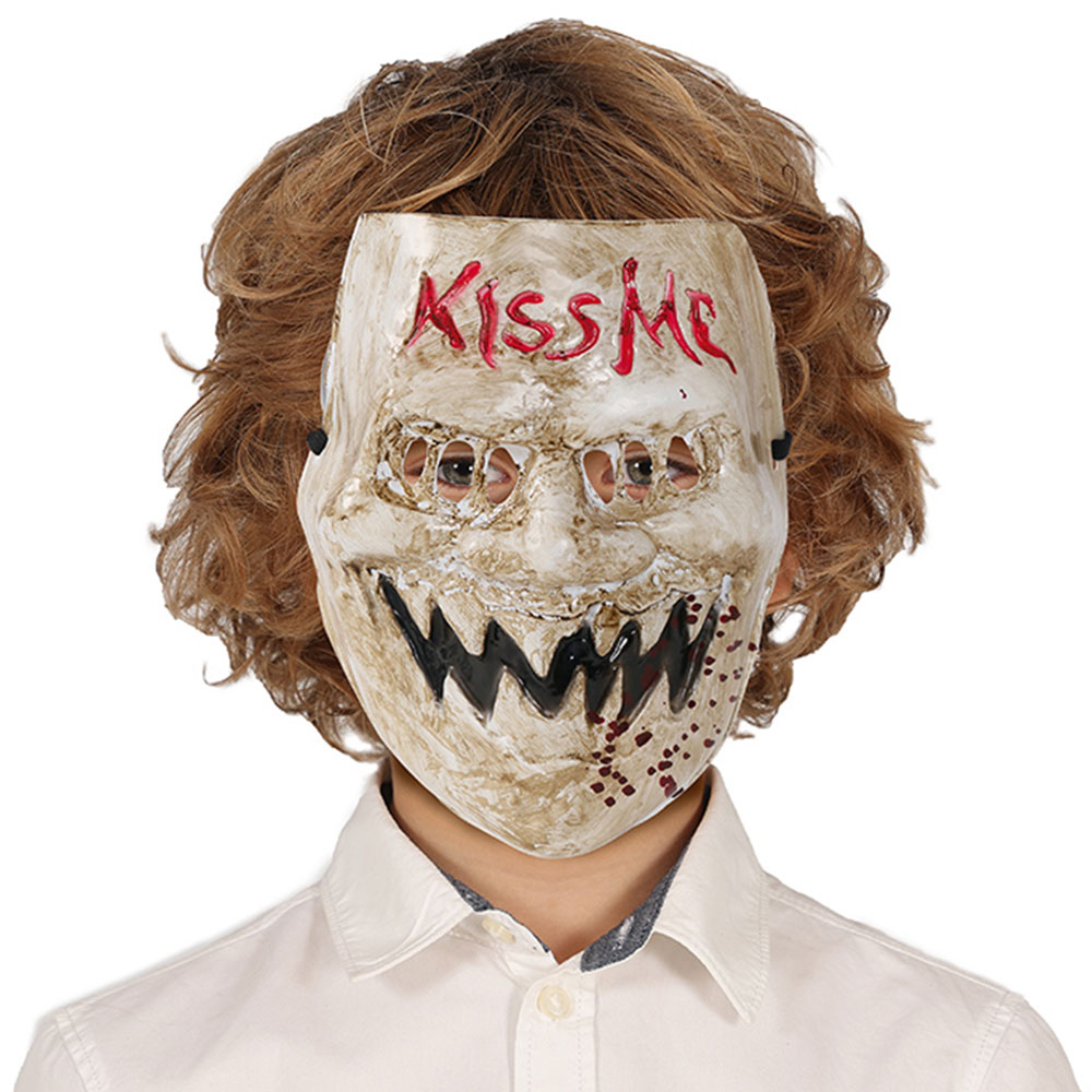 Läs mer om Kiss Me Skräckmask