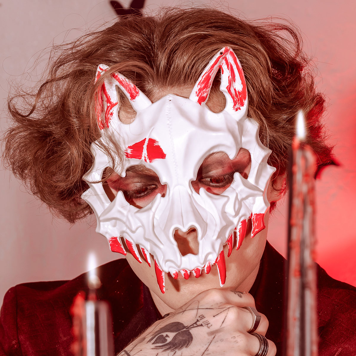Blodig Vargskalle Halvmask | Maskerad - Maskeradteman - Djur Maskerad | Maskeradspecialisten