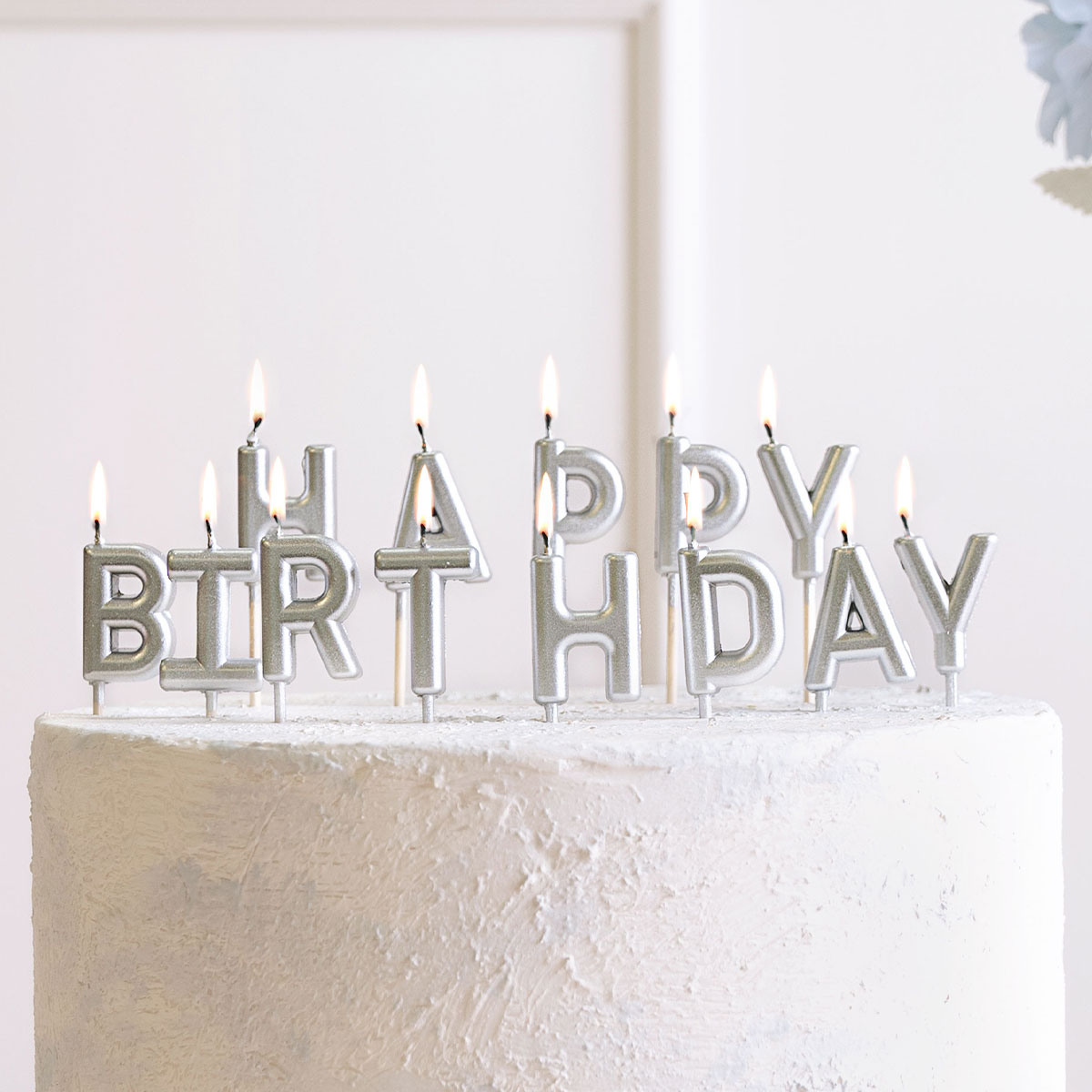 Happy Birthday Bokstavsljus Silver | Kalasteman - Födelsedagsfest | Party Outlet